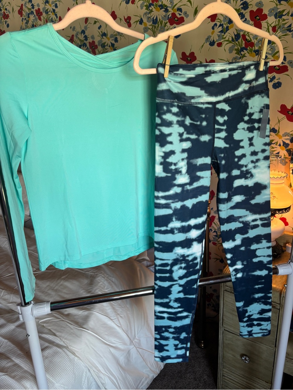 nwt eddie bauer girls size 14 activewear set mint top tie dye leggings